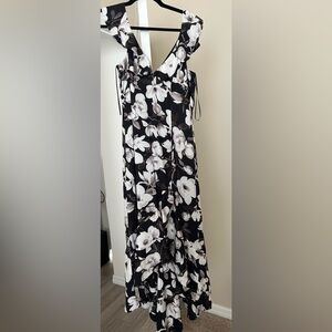 Express Monochrome Dress